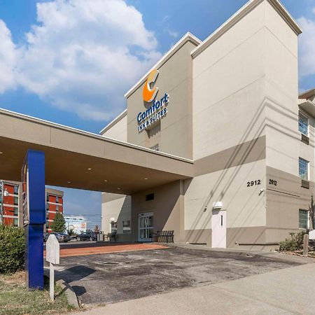 Comfort Inn & Suites Louisville Airport Fair & Expo מראה חיצוני תמונה