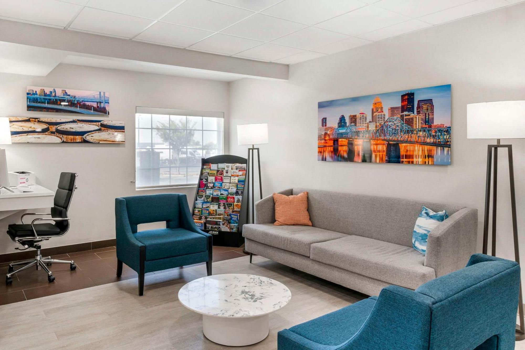 Comfort Inn & Suites Louisville Airport Fair & Expo מראה חיצוני תמונה