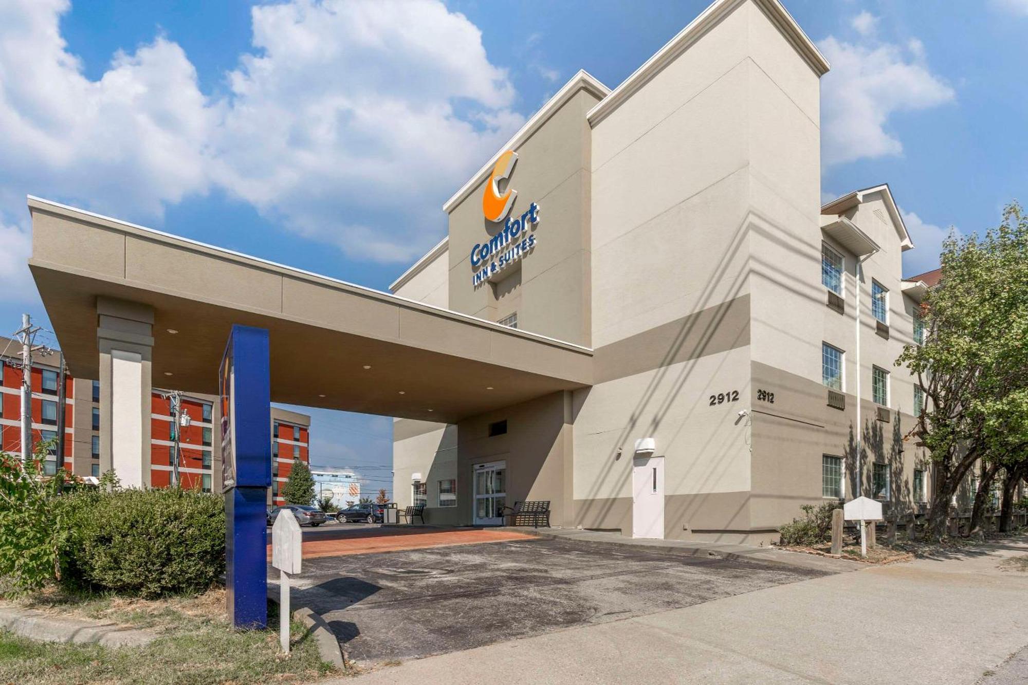Comfort Inn & Suites Louisville Airport Fair & Expo מראה חיצוני תמונה